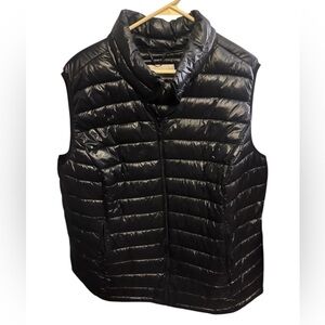Chic Woman Within Glossy Black Puffer Vest Trendy